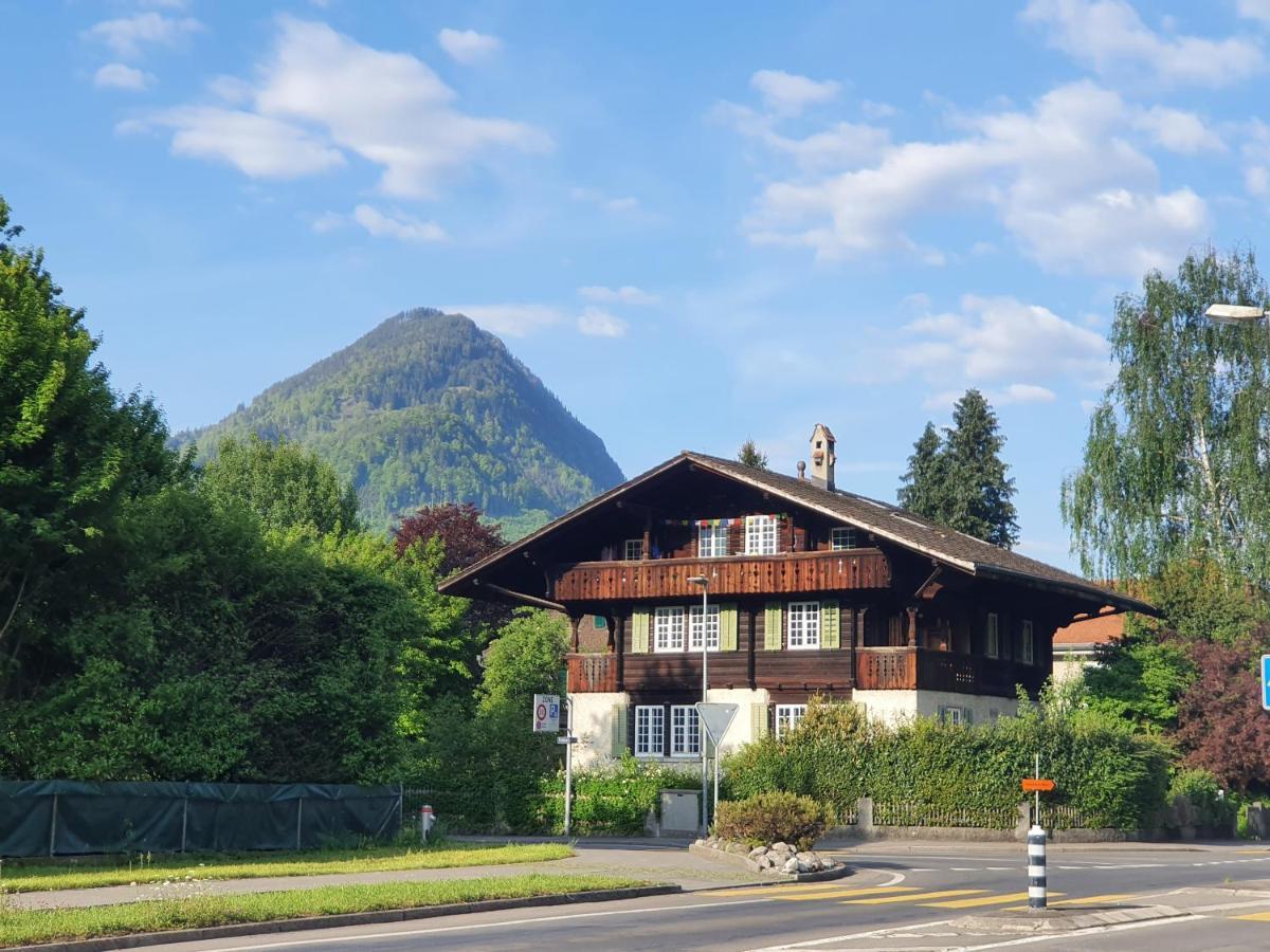 Zentral Gelegene Wohnung Mit Grossem Garten Interlaken Kamer foto