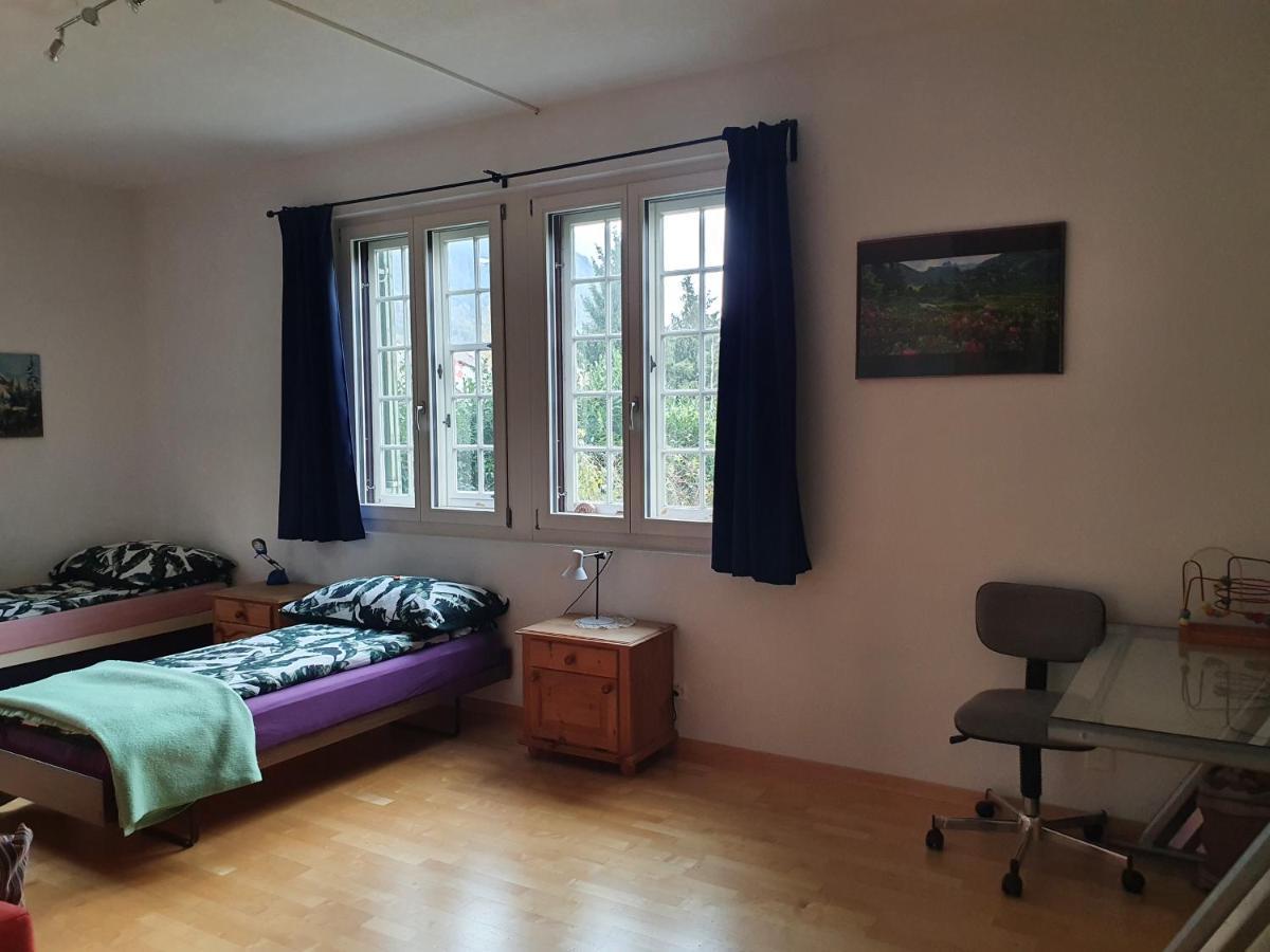 Zentral Gelegene Wohnung Mit Grossem Garten Interlaken Buitenkant foto