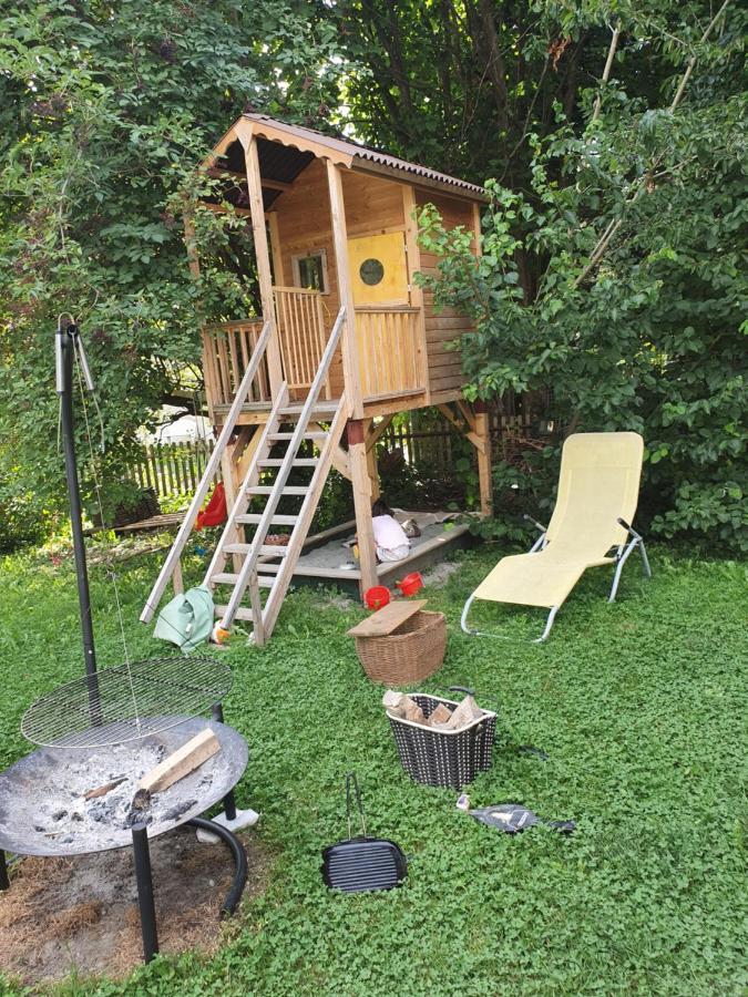 Zentral Gelegene Wohnung Mit Grossem Garten Interlaken Buitenkant foto