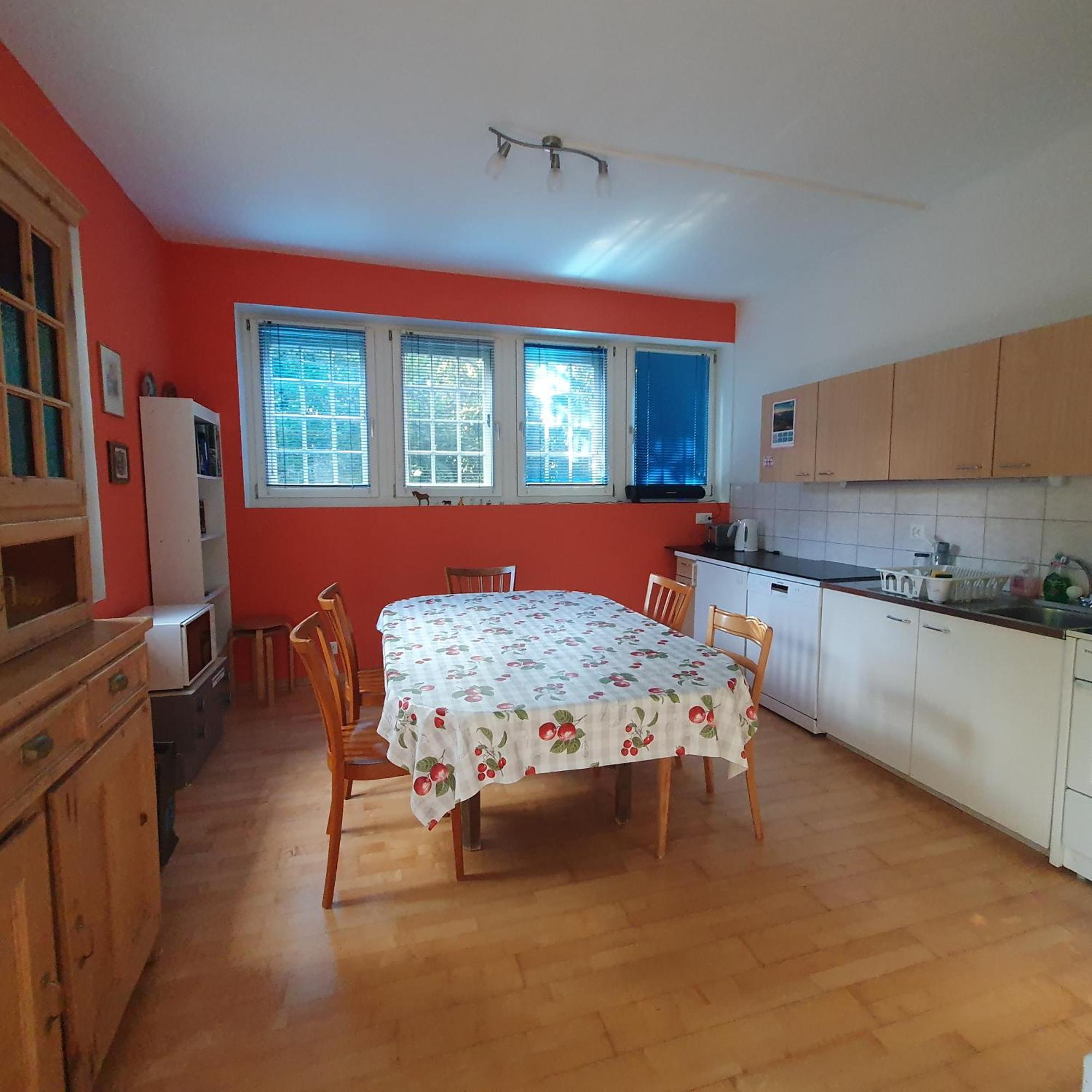 Zentral Gelegene Wohnung Mit Grossem Garten Interlaken Buitenkant foto
